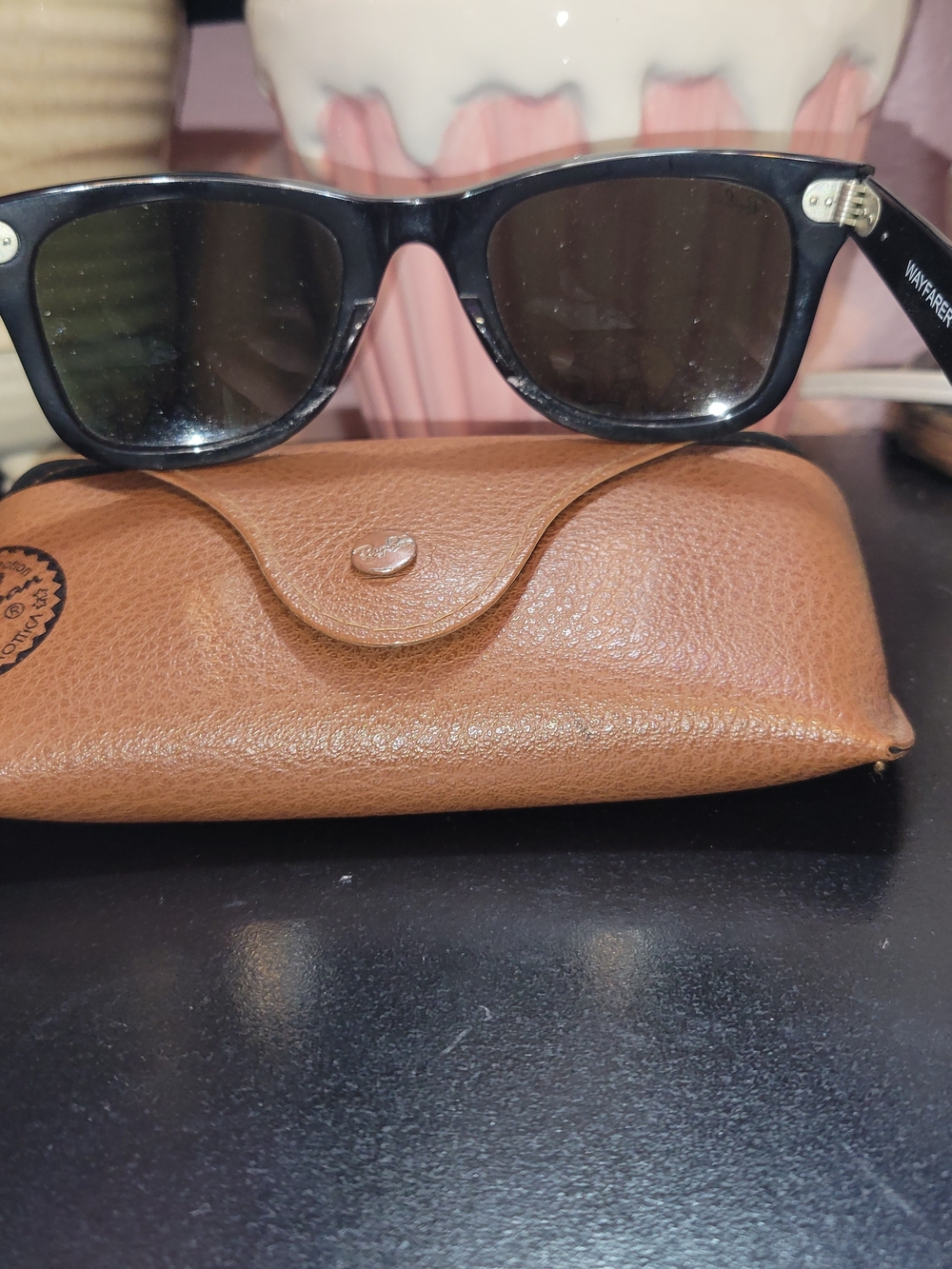 Ray-Ban Black Wayfarer Sunglasses with Brown Case